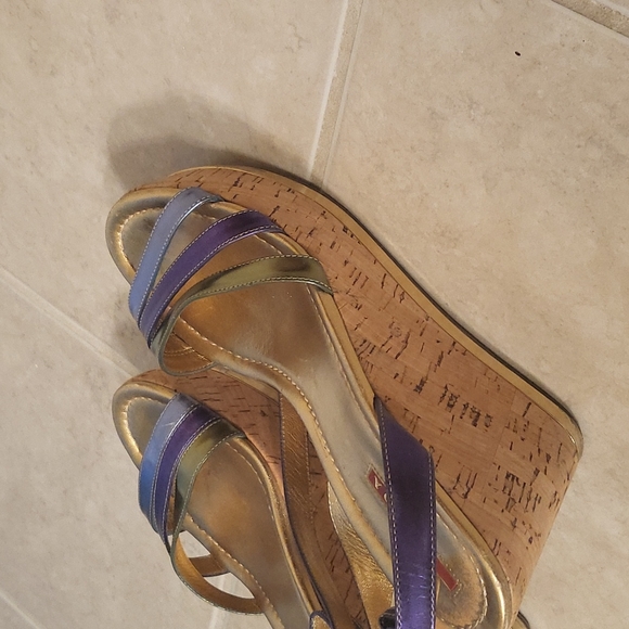 Sandals - Picture 3 of 8